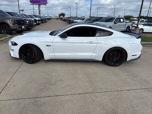 Used 2018 Ford Mustang GT w/ Equipment Group 301A RWD image 3