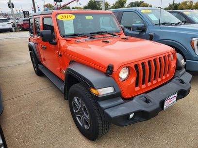 Used 2019 Jeep Wrangler Unlimited Sport S