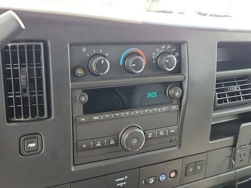 Used 2025 GMC Savana 2500 w/ Driver Convenience Package RWD image 28