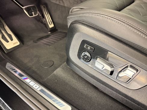 Used 2024 BMW X5 M60i w/ Executive Package image 13