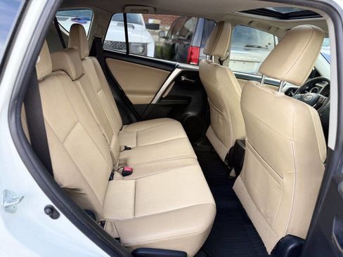 Used 2014 Toyota RAV4 Limited AWD/4WD image 25