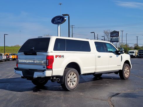 Used 2020 Ford F350 Platinum w/ FX4 Off-Road Package image 4