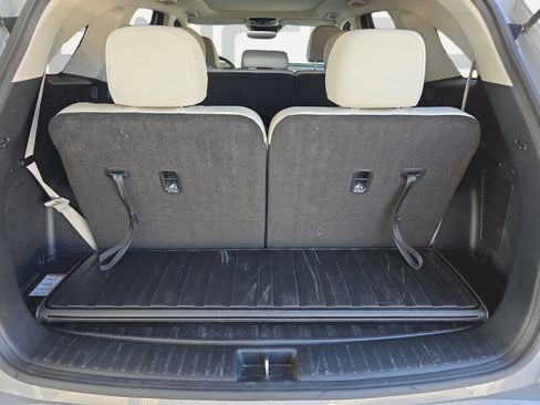 Certified 2025 Kia Sorento S w/ Panoramic Sunroof Package image 10