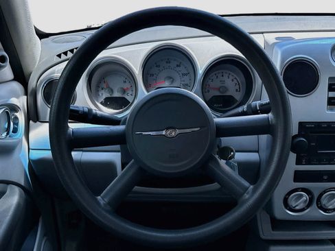 Used 2007 Chrysler PT Cruiser FWD image 10