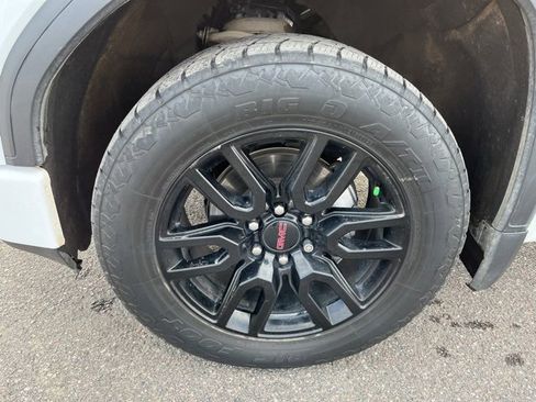 Used 2021 GMC Sierra 1500 Elevation w/ X31 Off-Road Package image 9