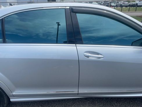 Used 2013 Mercedes-Benz S 550 4MATIC image 11