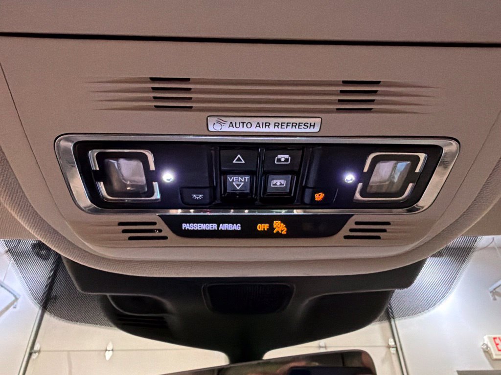 Used 2022 Lincoln Aviator Reserve w/ Equipment Group 201A AWD/4WD image 26