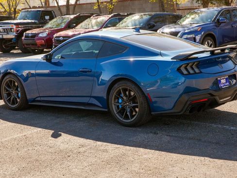 Used 2024 Ford Mustang Dark Horse image 7