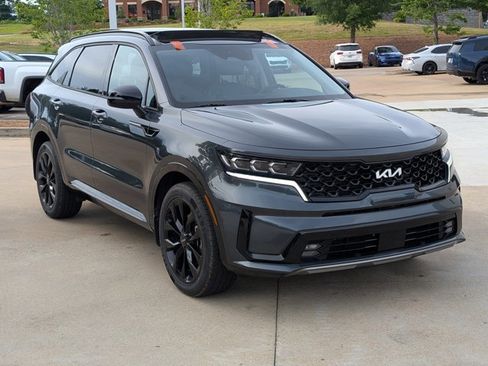 Used 2023 Kia Sorento SX FWD image 3