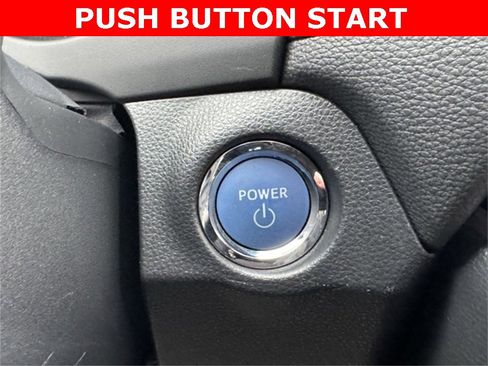 Certified 2022 Toyota RAV4 Limited image 29