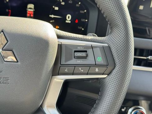 New 2026 Mitsubishi Outlander FWD image 26