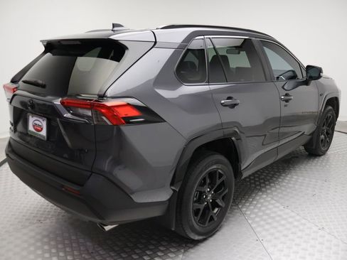 Certified 2025 Toyota RAV4 XLE w/ Convenience Package FWD image 8