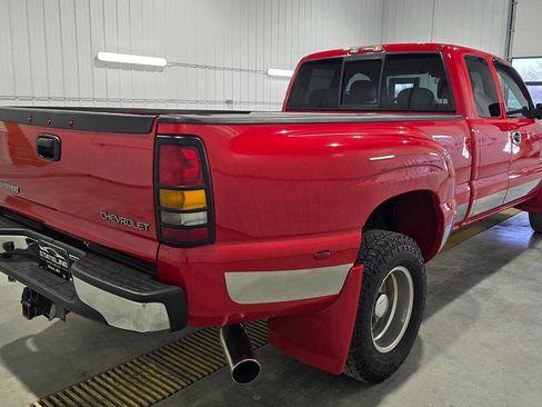Used 2005 Chevrolet Silverado 3500 LT w/ Heavy-Duty Power Package image 5