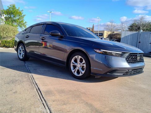 Used 2023 Honda Accord LX image 8