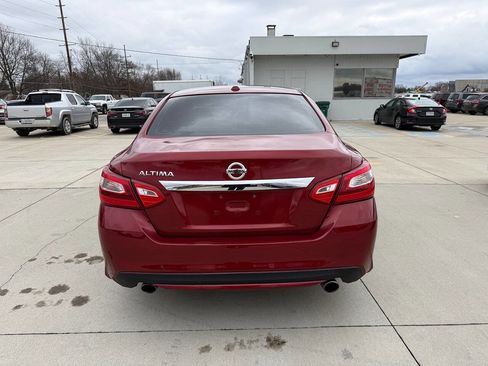 Used 2017 Nissan Altima 2.5 SV image 7