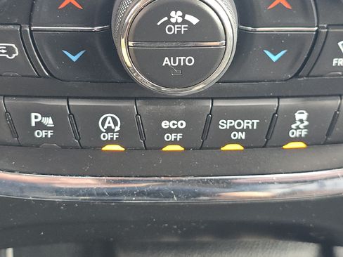 Used 2016 Dodge Durango Citadel w/ Technology Group AWD/4WD image 27