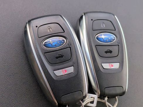 Certified 2025 Subaru Legacy Limited image 36