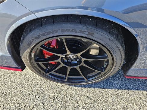 Used 2024 Nissan Z NISMO w/ Floor Mat Package image 14