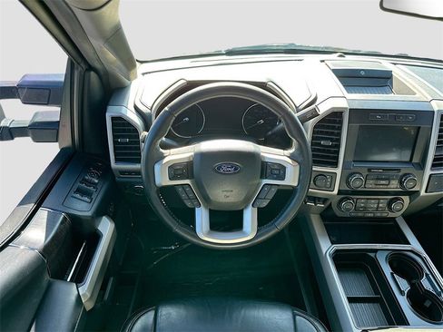 Used 2021 Ford F250 Lariat image 22