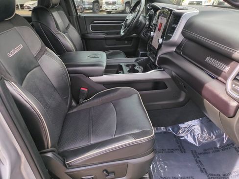 Used 2024 RAM 2500 Laramie w/ Night Edition AWD/4WD image 19
