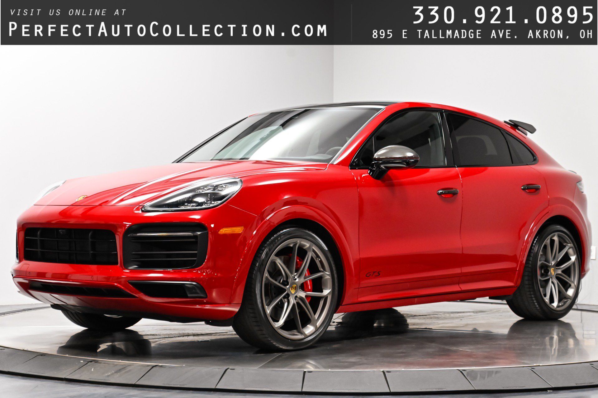 Used 2021 Porsche Cayenne GTS AWD/4WD image 1