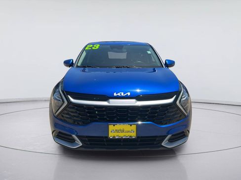 Used 2023 Kia Sportage EX FWD image 2