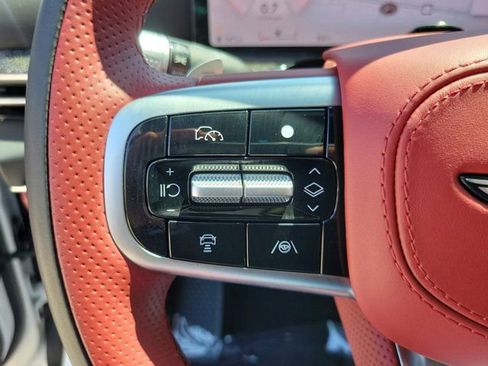 Used 2025 Genesis GV80 3.5T e-SC image 29