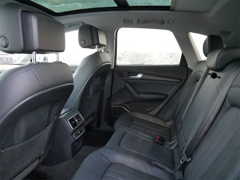 Used 2018 Audi Q5 2.0T Premium Plus w/ Premium Plus Package image 9