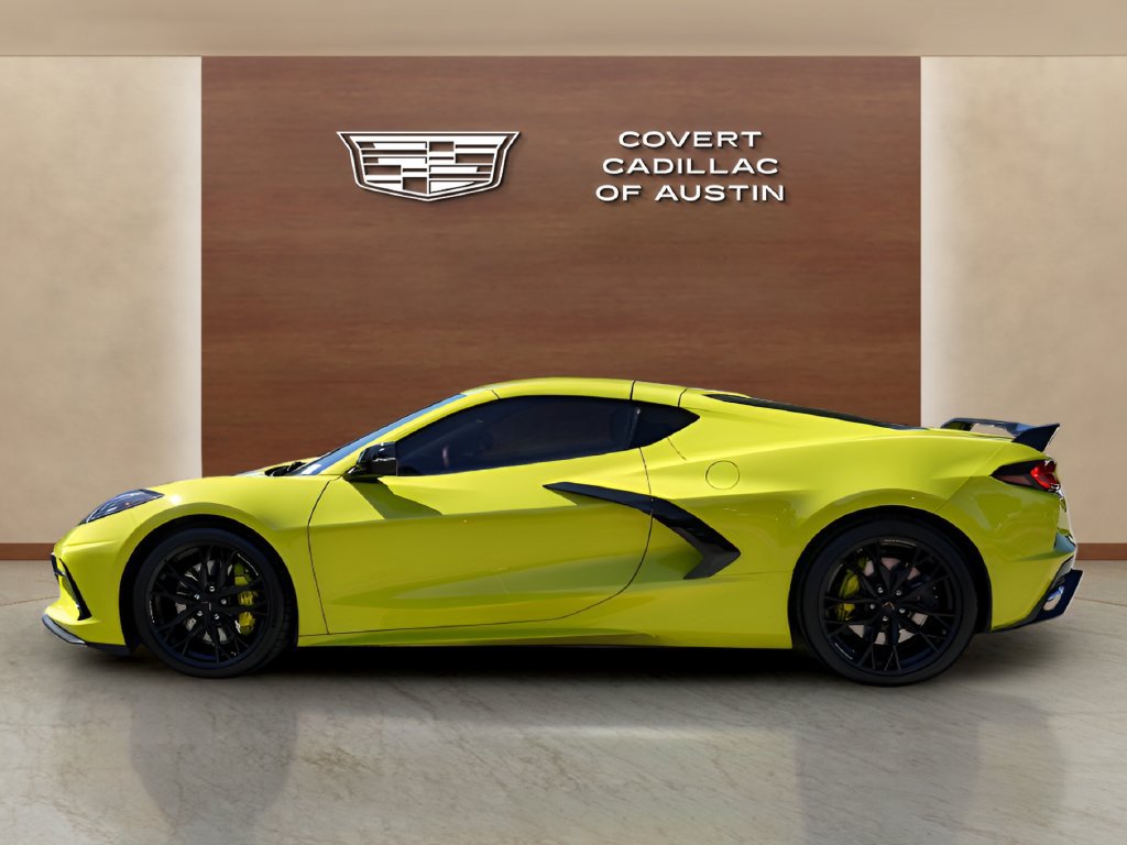 Used 2023 Chevrolet Corvette Stingray Preferred Cpe w/ Z51 Performance Package RWD image 2