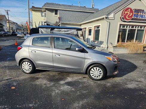 Used 2021 Mitsubishi Mirage ES image 2