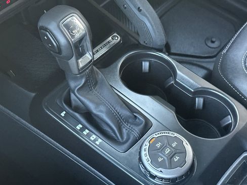 New 2025 Ford Bronco Badlands w/ Sasquatch Package image 22