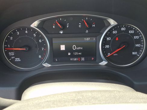 Used 2021 GMC Acadia AT4 w/ Preferred Package AWD/4WD image 19