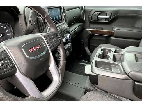 Used 2021 GMC Sierra 1500 Elevation w/ Driver Alert Package I AWD/4WD image 18