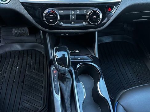 Used 2024 Buick Envista Sport Touring w/ Convenience I Package image 24