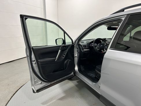 Used 2018 Subaru Forester 2.5i Premium image 18