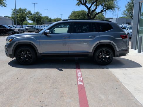 Used 2021 Volkswagen Atlas SE AWD/4WD image 7