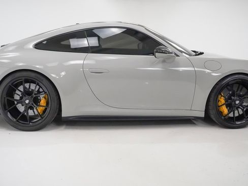 Certified 2022 Porsche 911 GT3 image 9