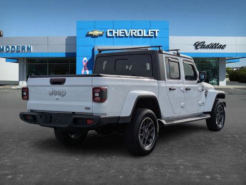 Used 2022 Jeep Gladiator Overland w/ LED Lighting Group image 5
