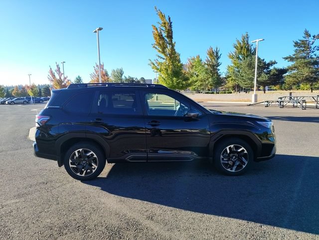 Certified 2025 Subaru Forester Limited AWD/4WD image 2