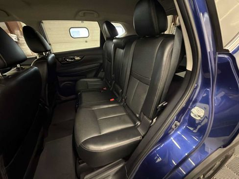 Used 2017 Nissan Rogue SL AWD/4WD image 24
