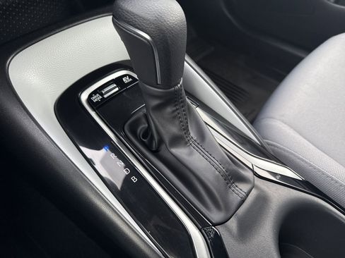 Used 2024 Toyota Corolla SE image 22