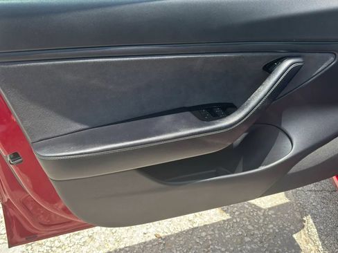 Used 2018 Tesla Model 3 Long Range RWD image 11