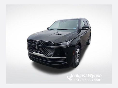 New 2026 Lincoln Navigator Reserve AWD/4WD image 1