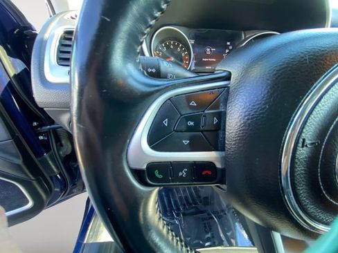 Used 2018 Jeep Compass Latitude w/ Popular Equipment Group image 19