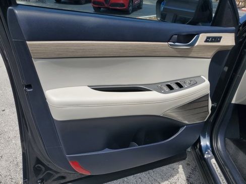 Used 2022 Hyundai Palisade Limited FWD image 22