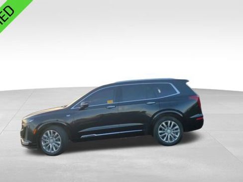 Certified 2022 Cadillac XT6 Premium Luxury image 6