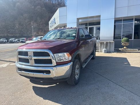 Used 2017 RAM 2500 Tradesman w/ Chrome Appearance Group image 3