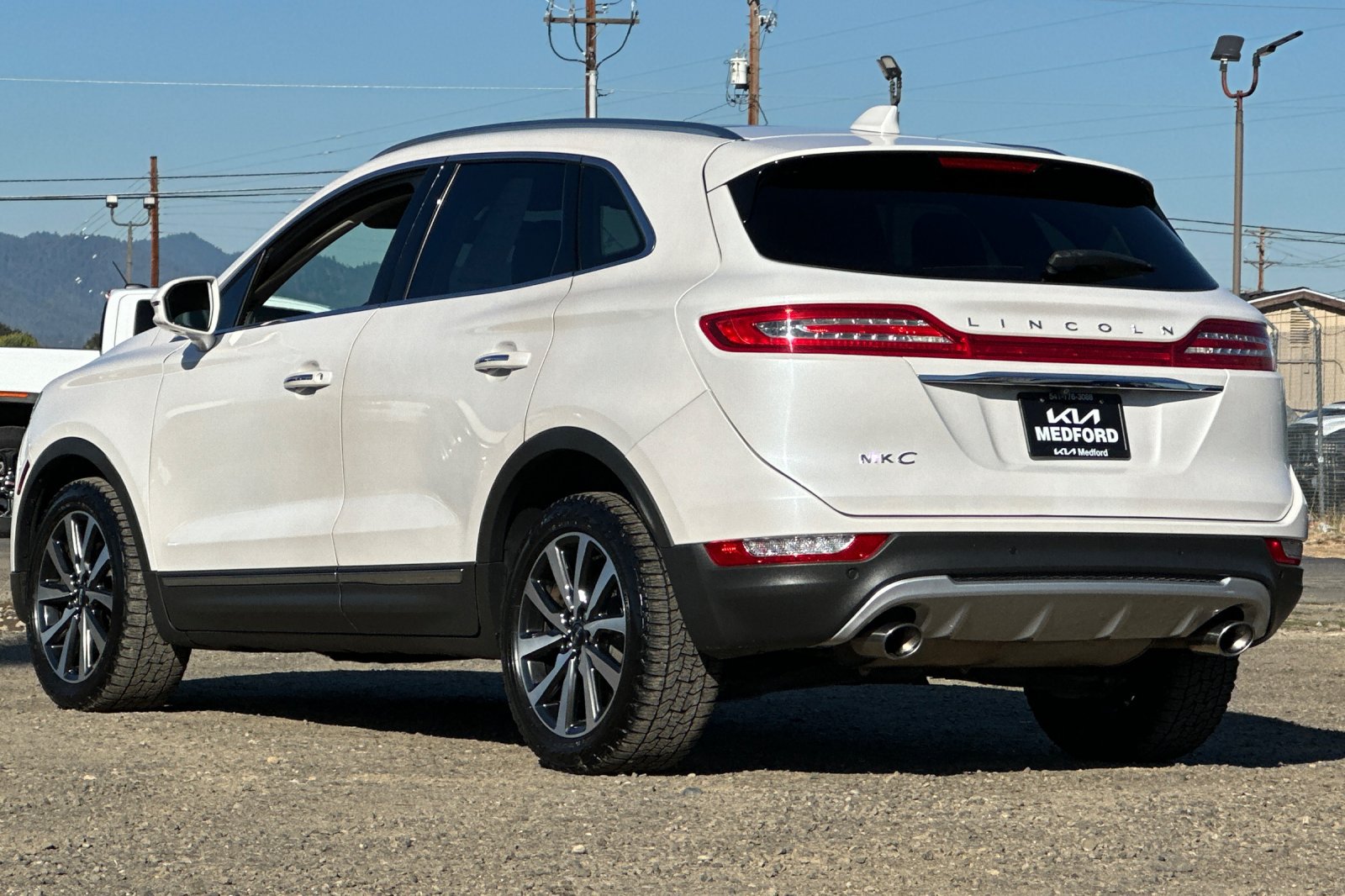 Used 2019 Lincoln MKC Reserve FWD image 7