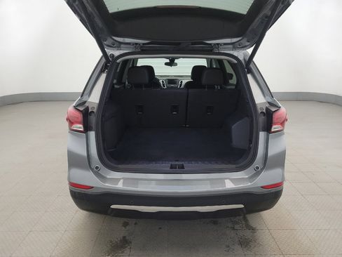 Used 2023 Chevrolet Equinox LT w/ Driver Convenience Package image 29