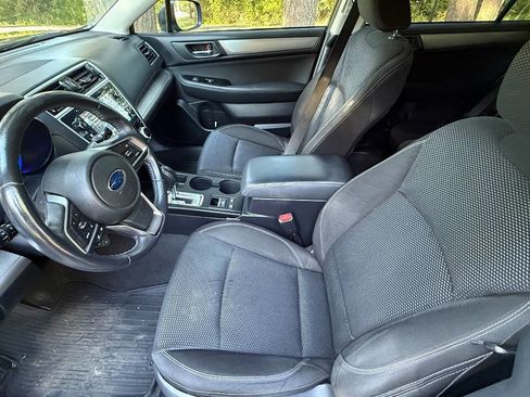 Used 2018 Subaru Outback 2.5i Premium AWD/4WD image 20
